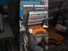 แผ่นแยกลำโพง